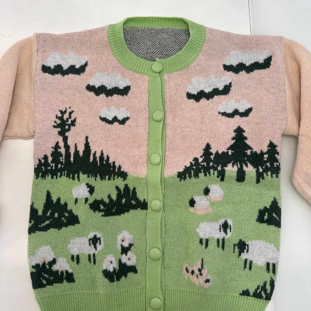 Sheep sweater beautiful and luxury feel